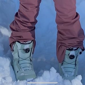 Burton Felix Double Boa Snowboard Boot size 7 (6.5 but burtons run half size up)